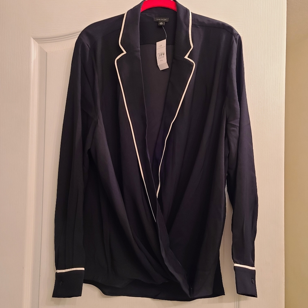 Ann Taylor XXL NWT black faux wrap
